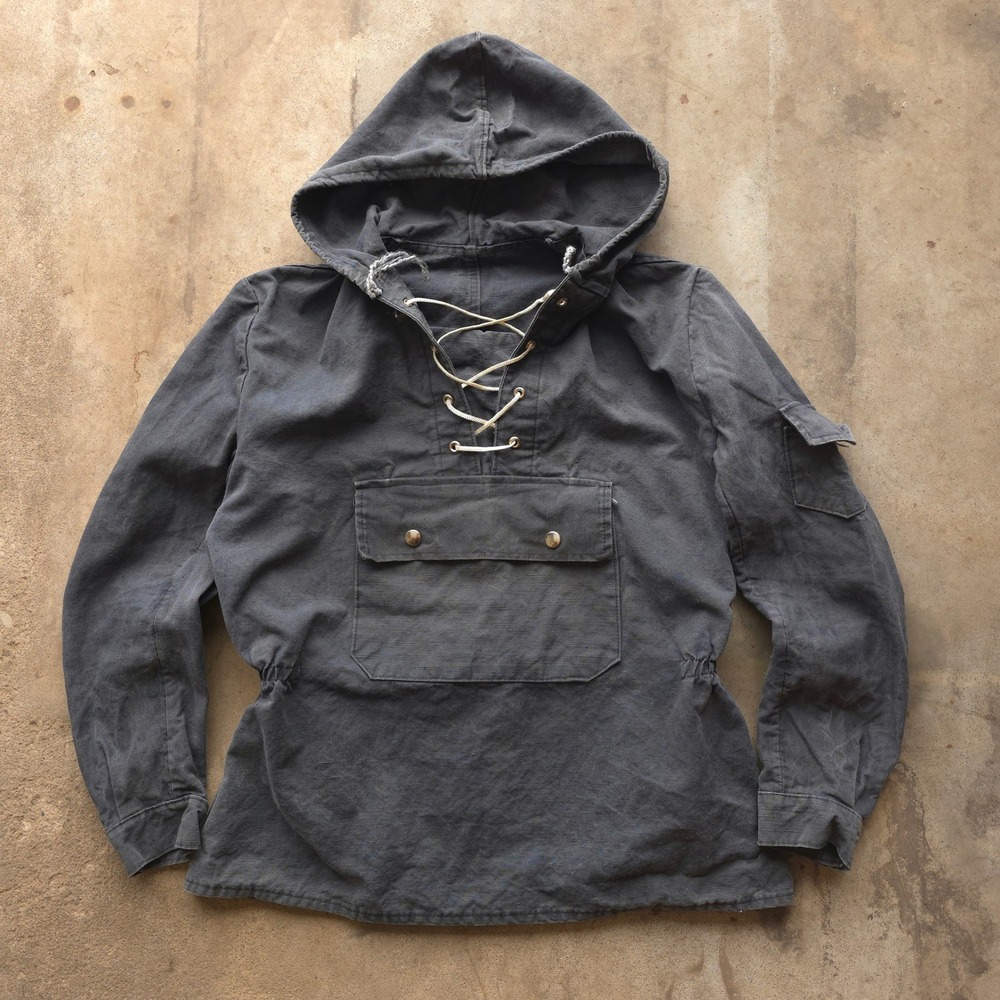 Vintage 1950s Faded Black Mountain Smock Size M Lace Up Hooded Anorak